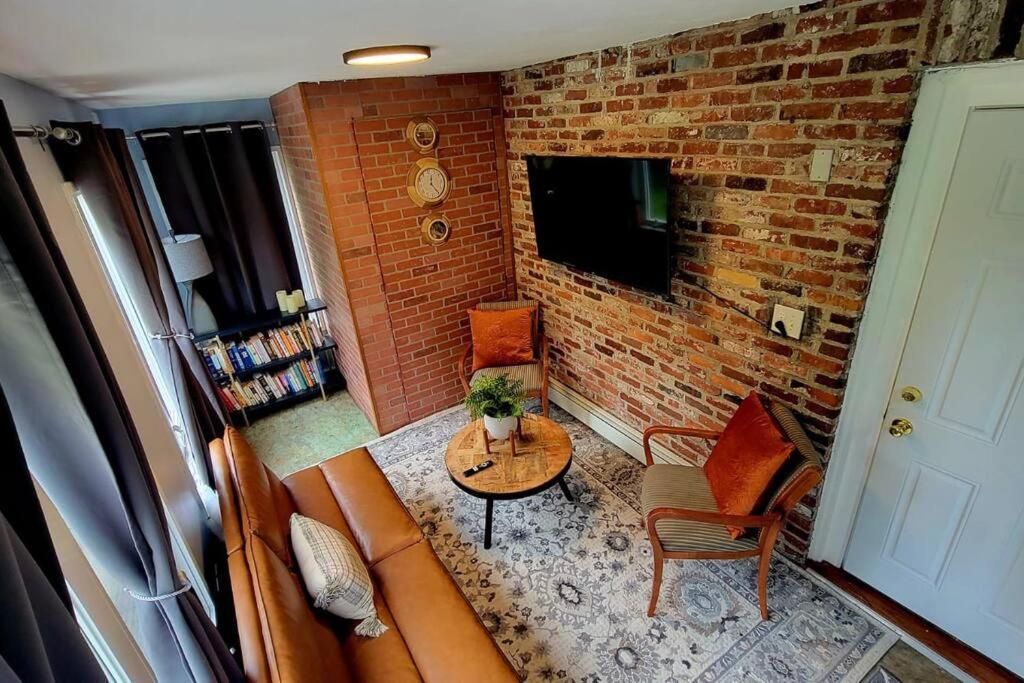 Unique & Peaceful Boston Home Ngoại thất bức ảnh
