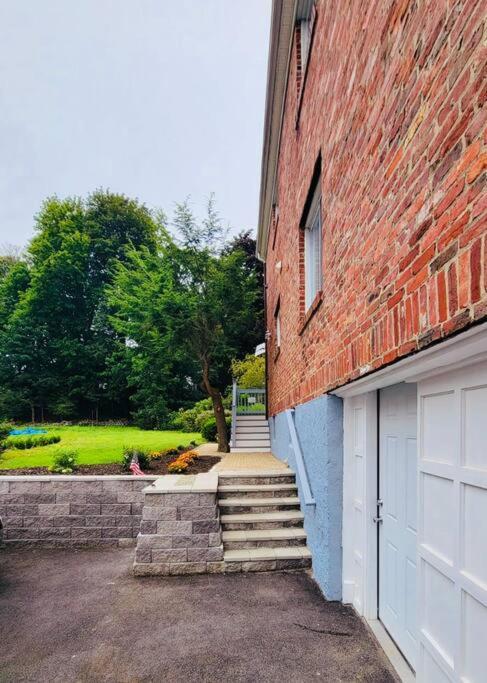Unique & Peaceful Boston Home Ngoại thất bức ảnh